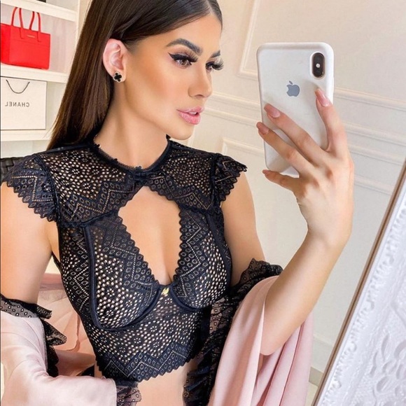 Top Cropped bra & panty set * blouse - Picture 4 of 15